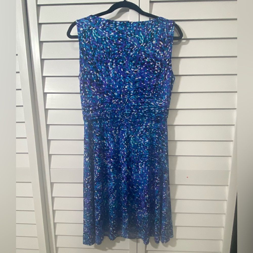 Blue Patterned Sleeveless Dress - Picture 4 of 6